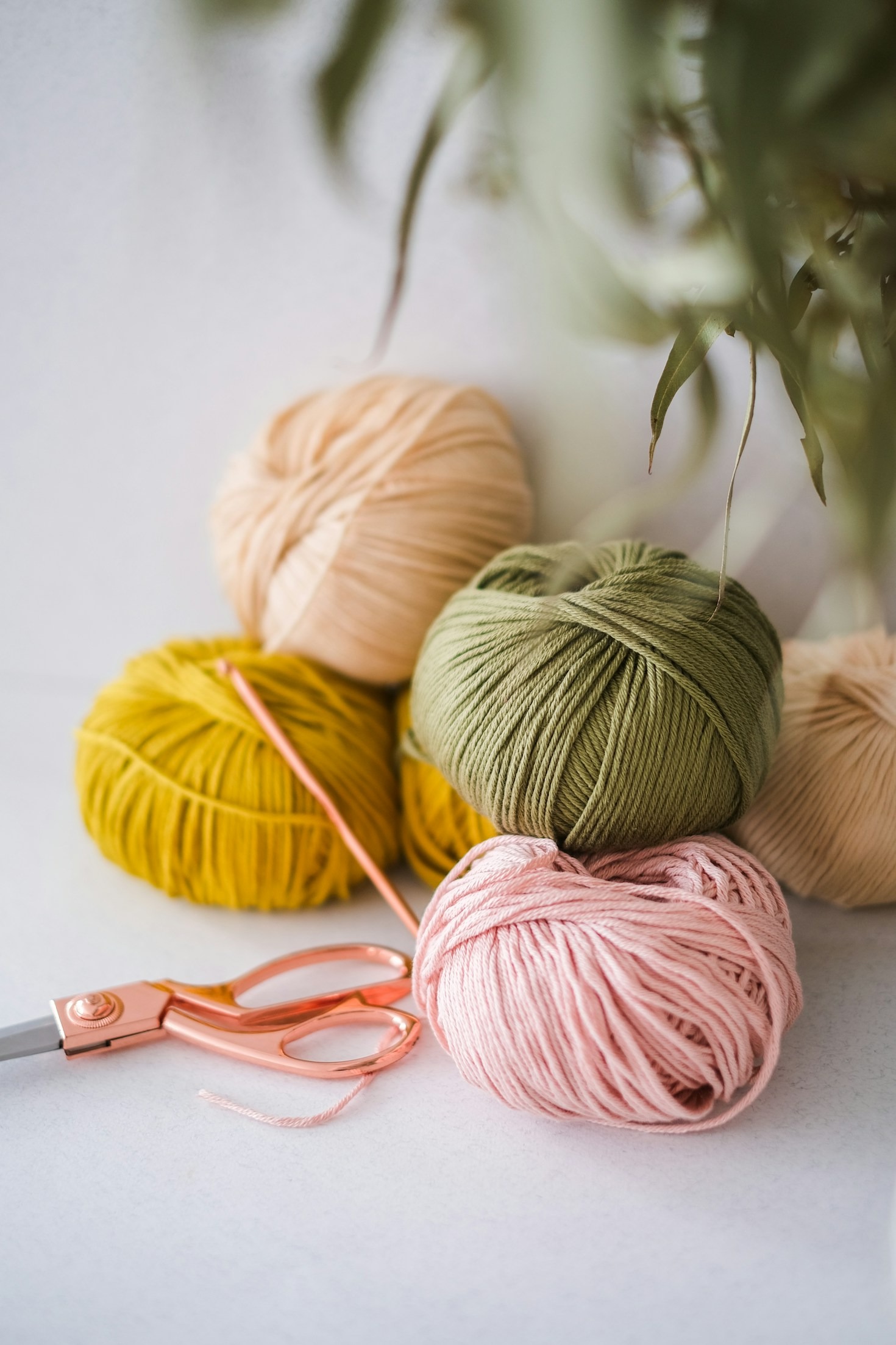 How to Choose the Right Yarn for Your Project